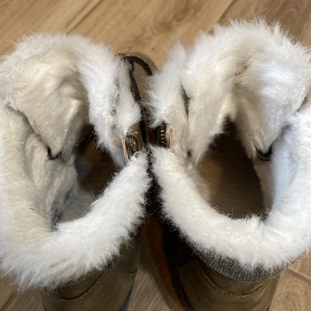 Sperry faux fur lace up wedge boots - Picture 5 of 12